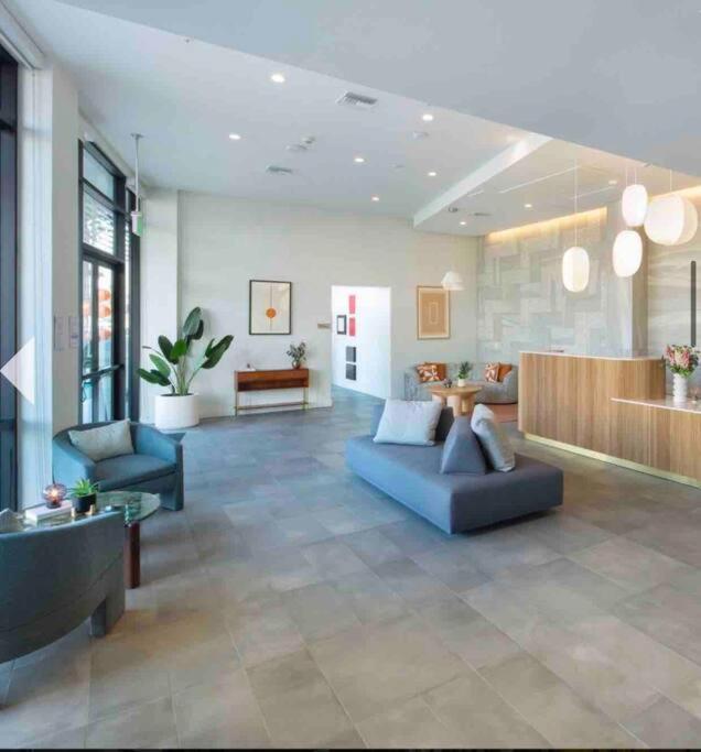 Apartamento Relax On Wilshire With A View Los Ángeles Exterior foto